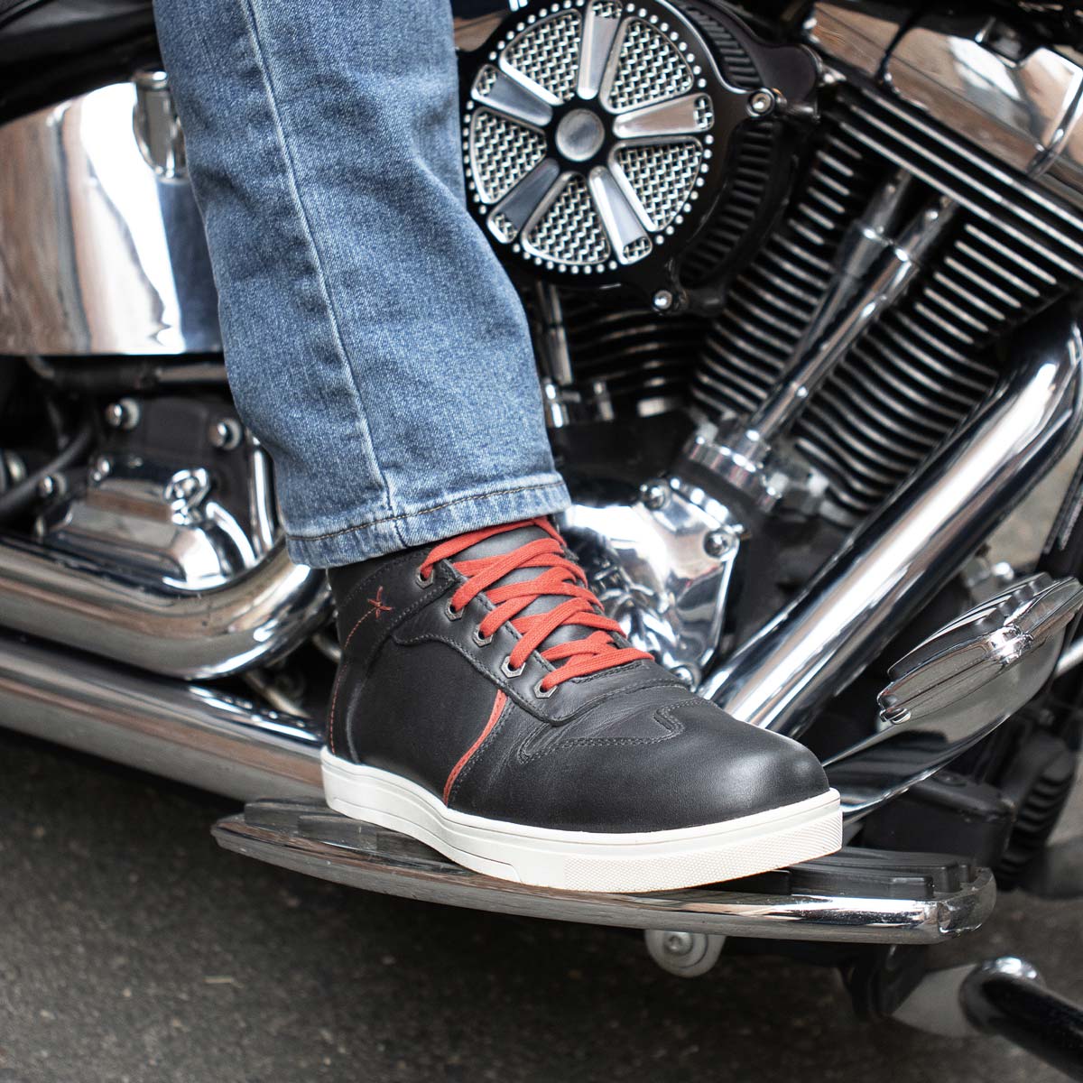 Men's Black Leather Reinforced Street Riding Shoes With Ankle Support