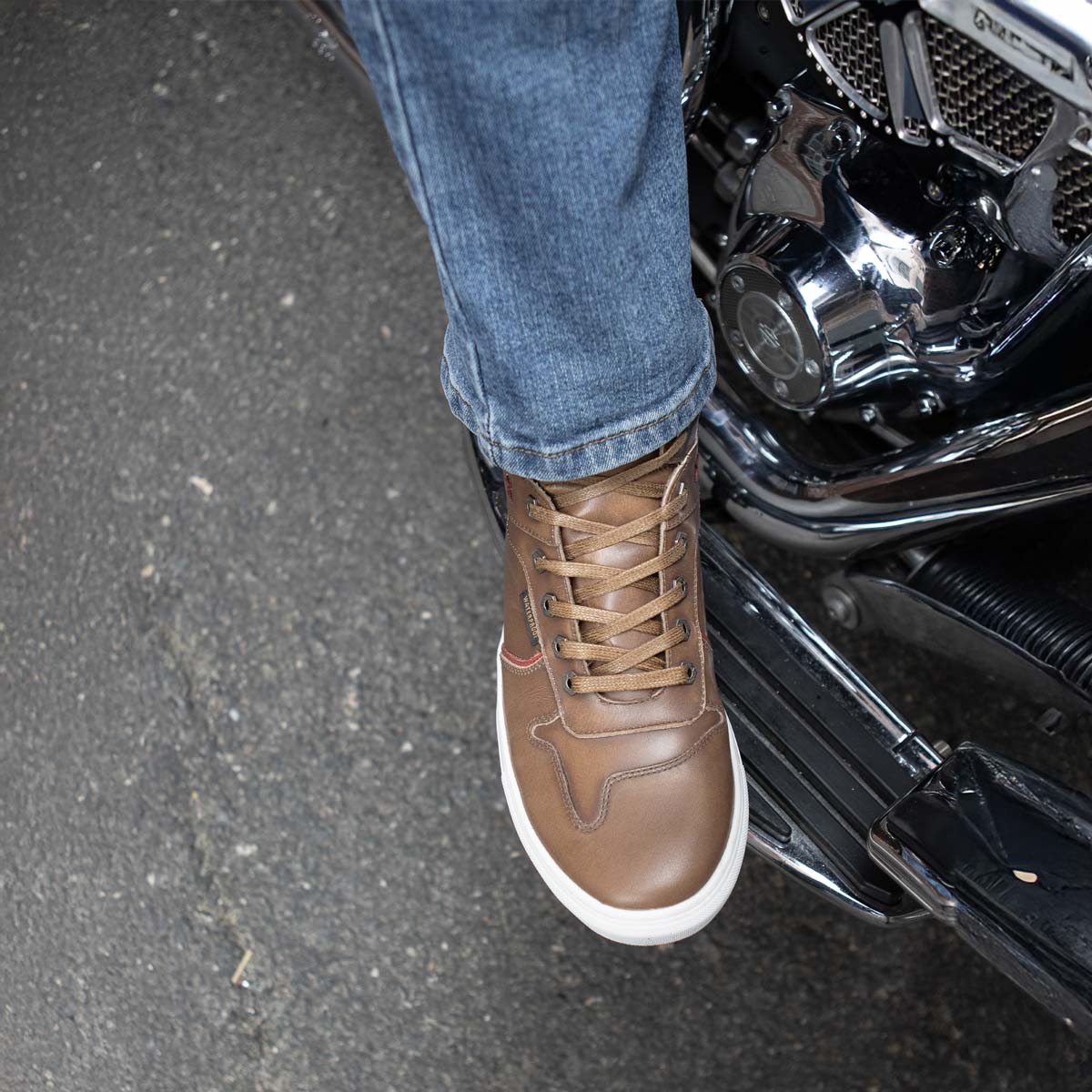 MBM9154 Men's High-Top Riding Shoes Waterproof Leather Cognac