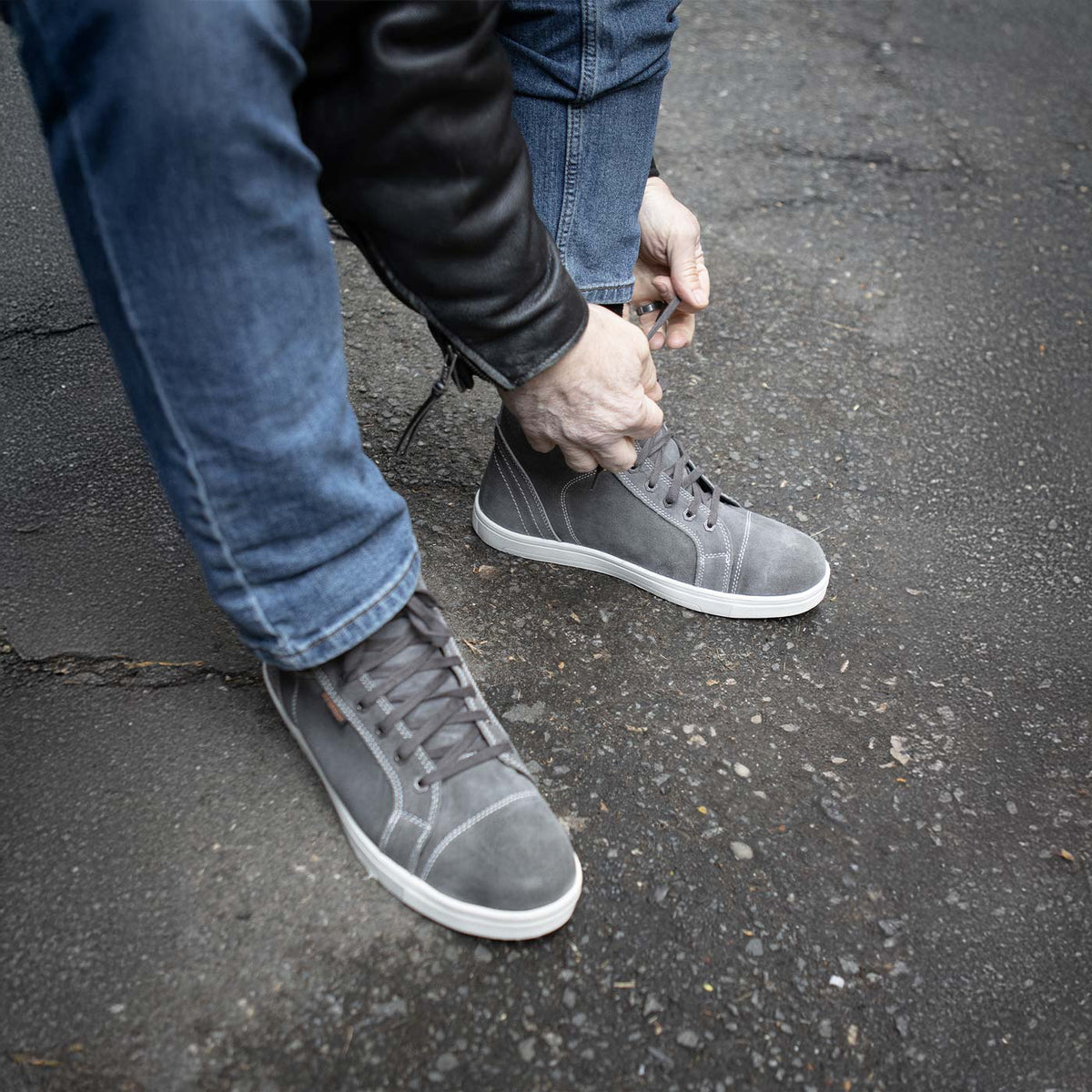 MBM9109 Street Riding Waterproof Shoes Suede Leather Reinforced Grey