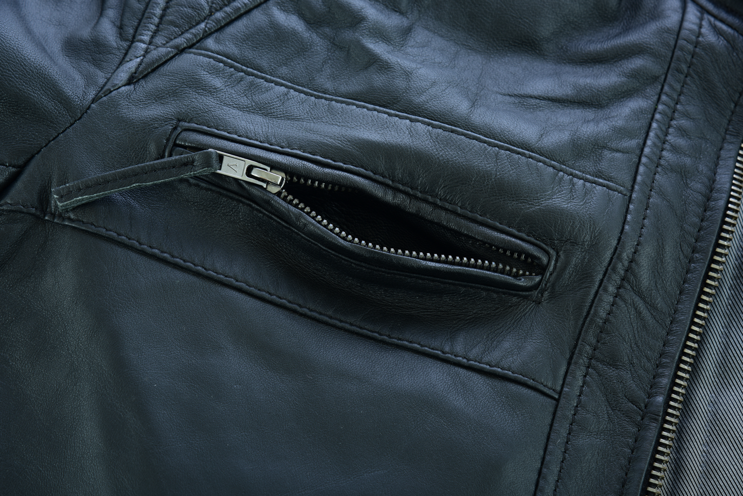 Men's Cafe Racer Gatsby Black Waxed Lambskin Motorcycle Leather Jacket