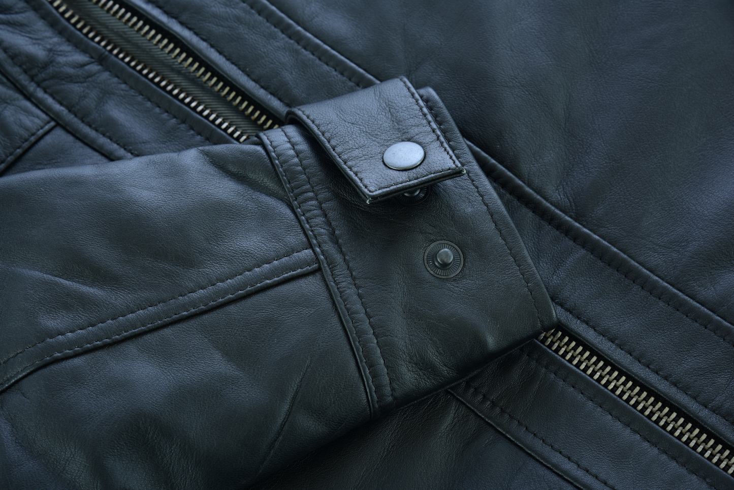 Men's Cafe Racer Gatsby Black Waxed Lambskin Motorcycle Leather Jacket